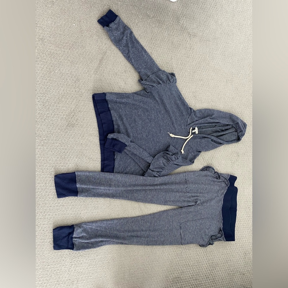 Joie - matching sweatsuit set (partial NWT), size small